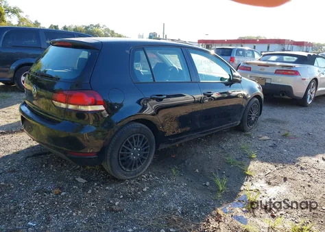 2014 Volkswagen Golf 2.5L z USA, uszkodzony, nr VIN WVWDB7AJ2EW002316